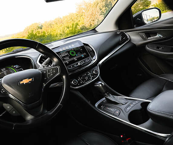 Шевроле Вольт 2017 в Хмельницком на Automoto.ua Черный Шевроле Вольт, объемом двигателя 1.5 л и пробегом 130 тыс. км за 16999 $, фото 21 на Automoto.ua