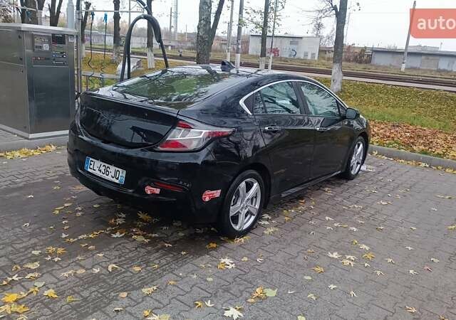 Черный Шевроле Вольт, объемом двигателя 1.4 л и пробегом 107 тыс. км за 16500 $, фото 1 на Automoto.ua