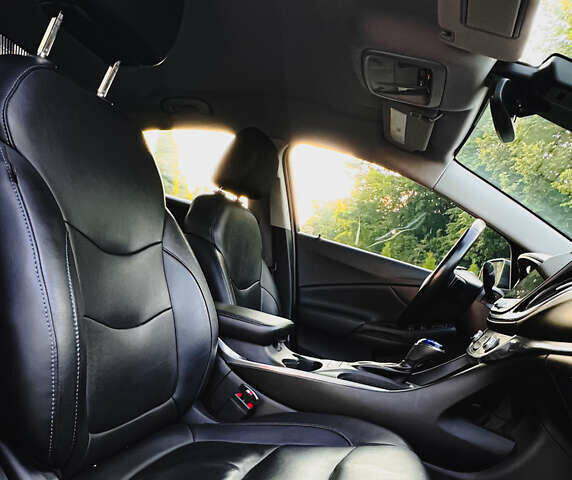 Шевроле Вольт 2017 в Хмельницком на Automoto.ua Черный Шевроле Вольт, объемом двигателя 1.5 л и пробегом 130 тыс. км за 16999 $, фото 12 на Automoto.ua