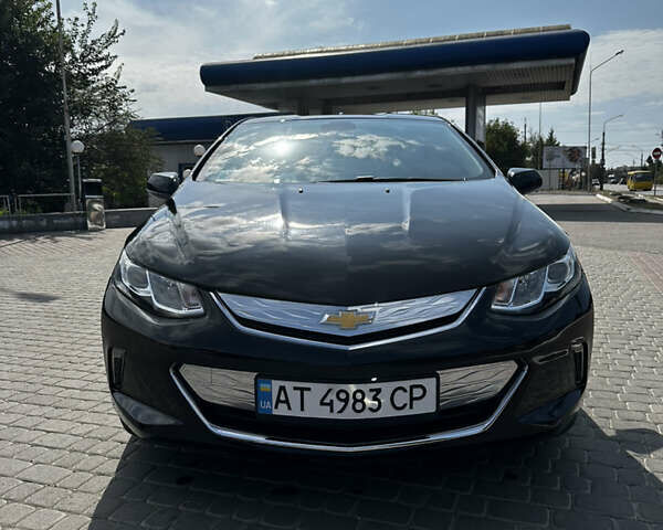 Черный Шевроле Вольт, объемом двигателя 1.49 л и пробегом 100 тыс. км за 15499 $, фото 2 на Automoto.ua