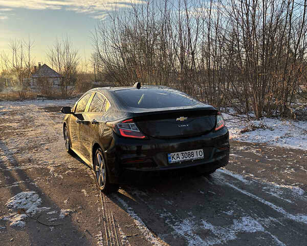 Черный Шевроле Вольт, объемом двигателя 1.49 л и пробегом 113 тыс. км за 16000 $, фото 3 на Automoto.ua
