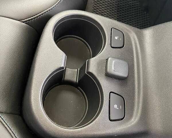 Черный Шевроле Вольт, объемом двигателя 1.49 л и пробегом 120 тыс. км за 16000 $, фото 12 на Automoto.ua