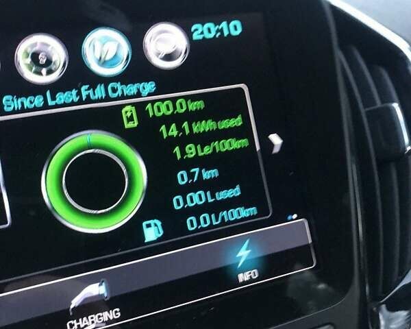Черный Шевроле Вольт, объемом двигателя 1.5 л и пробегом 144 тыс. км за 14950 $, фото 12 на Automoto.ua
