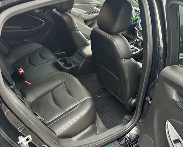 Черный Шевроле Вольт, объемом двигателя 1.49 л и пробегом 85 тыс. км за 17999 $, фото 6 на Automoto.ua