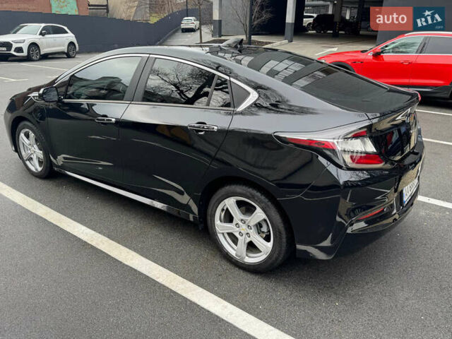 Черный Шевроле Вольт, объемом двигателя 1.49 л и пробегом 85 тыс. км за 17999 $, фото 3 на Automoto.ua