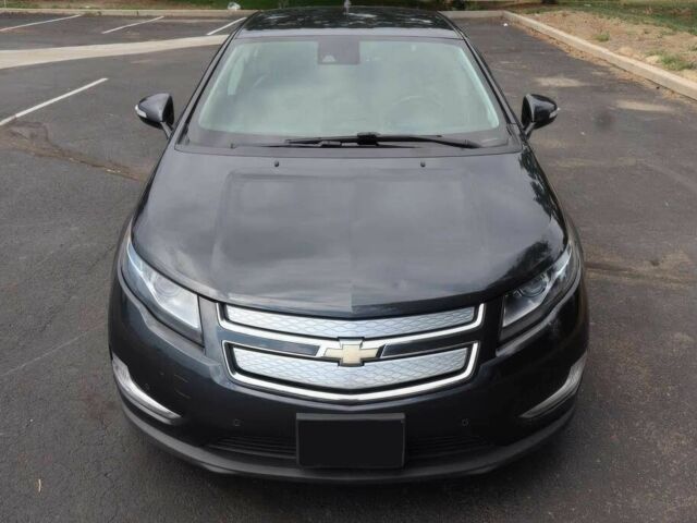 Черный Шевроле Вольт, объемом двигателя 1.4 л и пробегом 135 тыс. км за 5100 $, фото 3 на Automoto.ua