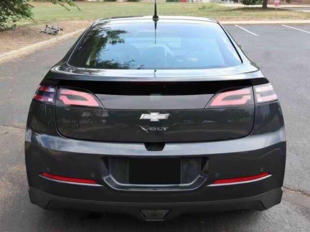 Черный Шевроле Вольт, объемом двигателя 1.4 л и пробегом 135 тыс. км за 5100 $, фото 9 на Automoto.ua