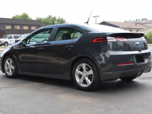 Черный Шевроле Вольт, объемом двигателя 1.4 л и пробегом 135 тыс. км за 5100 $, фото 7 на Automoto.ua