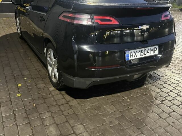 Черный Шевроле Вольт, объемом двигателя 1.4 л и пробегом 230 тыс. км за 10500 $, фото 3 на Automoto.ua