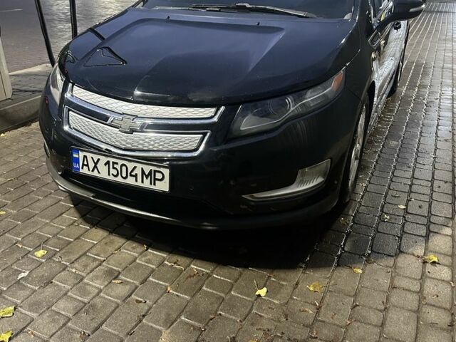 Черный Шевроле Вольт, объемом двигателя 1.4 л и пробегом 230 тыс. км за 10500 $, фото 1 на Automoto.ua