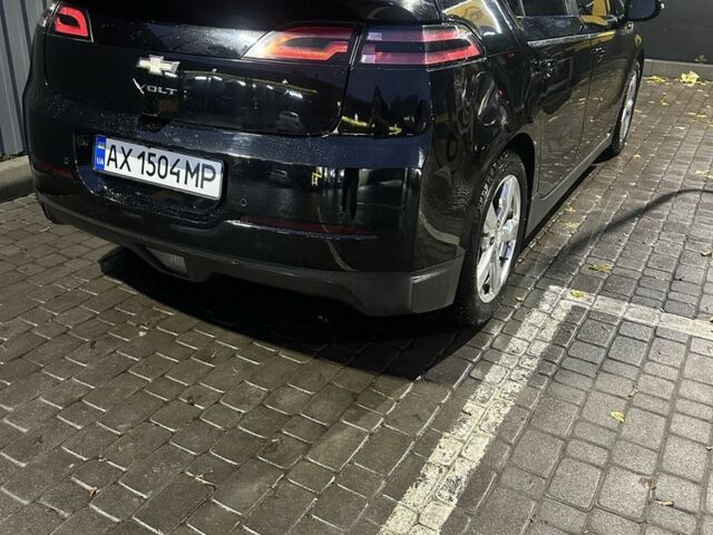 Черный Шевроле Вольт, объемом двигателя 1.4 л и пробегом 230 тыс. км за 10500 $, фото 2 на Automoto.ua