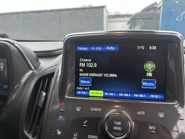 Черный Шевроле Вольт, объемом двигателя 1.5 л и пробегом 180 тыс. км за 9950 $, фото 5 на Automoto.ua