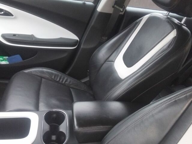 Чорний Шевроле Вольт, об'ємом двигуна 1.4 л та пробігом 240 тис. км за 12200 $, фото 12 на Automoto.ua