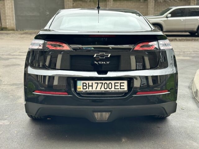 Черный Шевроле Вольт, объемом двигателя 1.4 л и пробегом 170 тыс. км за 10500 $, фото 3 на Automoto.ua