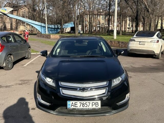 Черный Шевроле Вольт, объемом двигателя 1.4 л и пробегом 94 тыс. км за 10000 $, фото 1 на Automoto.ua