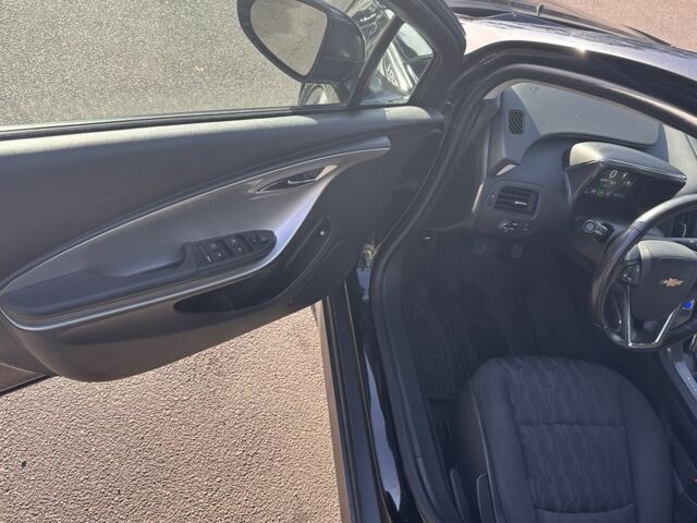 Черный Шевроле Вольт, объемом двигателя 1.4 л и пробегом 94 тыс. км за 10000 $, фото 8 на Automoto.ua