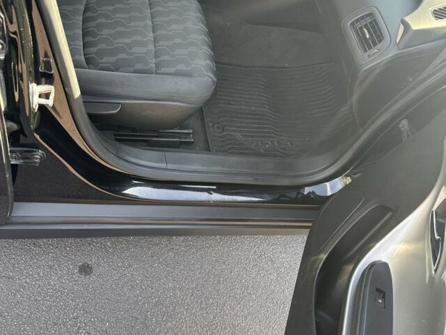 Черный Шевроле Вольт, объемом двигателя 1.4 л и пробегом 94 тыс. км за 10000 $, фото 12 на Automoto.ua