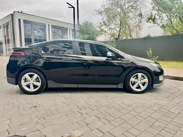 Черный Шевроле Вольт, объемом двигателя 1.4 л и пробегом 103 тыс. км за 9500 $, фото 2 на Automoto.ua