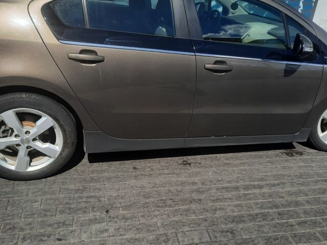 Коричневый Шевроле Вольт, объемом двигателя 1.4 л и пробегом 165 тыс. км за 9500 $, фото 3 на Automoto.ua