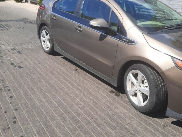 Коричневый Шевроле Вольт, объемом двигателя 1.4 л и пробегом 165 тыс. км за 9500 $, фото 4 на Automoto.ua