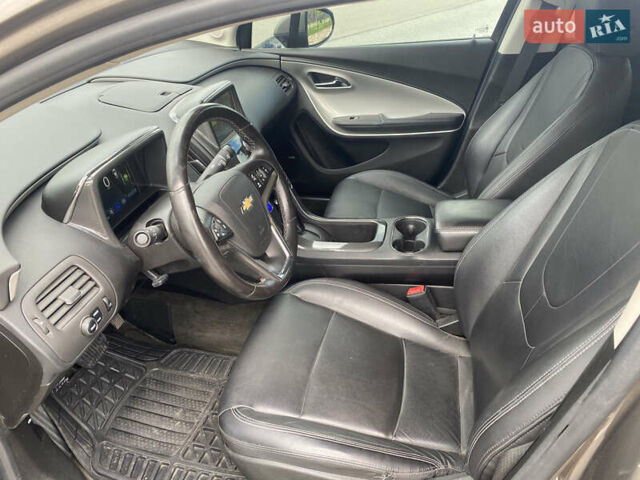 Коричневый Шевроле Вольт, объемом двигателя 1.4 л и пробегом 167 тыс. км за 11500 $, фото 3 на Automoto.ua