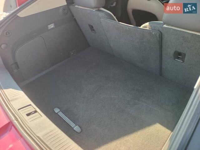 Красный Шевроле Вольт, объемом двигателя 1.39 л и пробегом 140 тыс. км за 10500 $, фото 9 на Automoto.ua