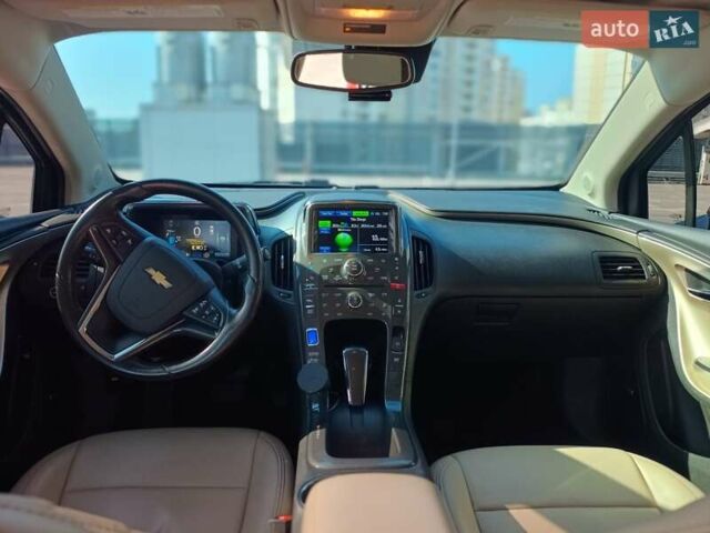 Красный Шевроле Вольт, объемом двигателя 1.39 л и пробегом 140 тыс. км за 10500 $, фото 6 на Automoto.ua