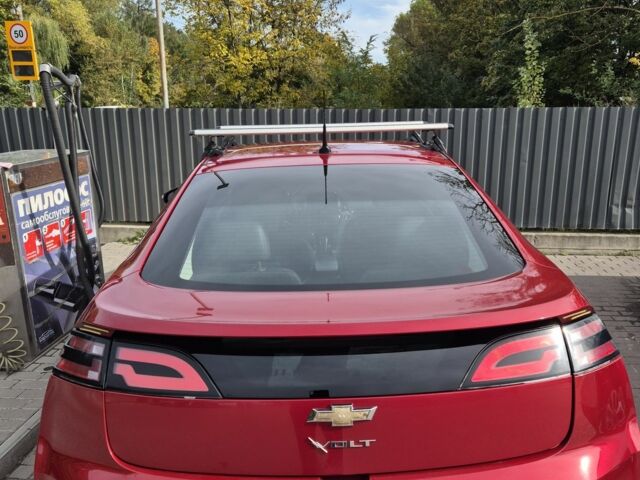 Красный Шевроле Вольт, объемом двигателя 1.4 л и пробегом 154 тыс. км за 10550 $, фото 13 на Automoto.ua