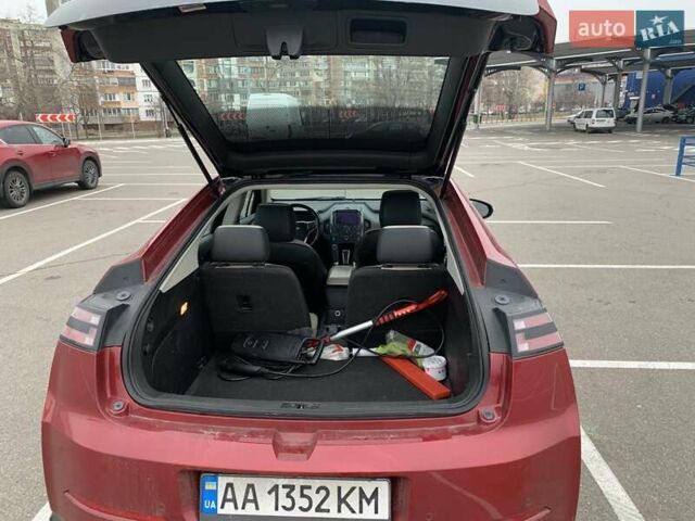 Красный Шевроле Вольт, объемом двигателя 1.4 л и пробегом 186 тыс. км за 14000 $, фото 12 на Automoto.ua
