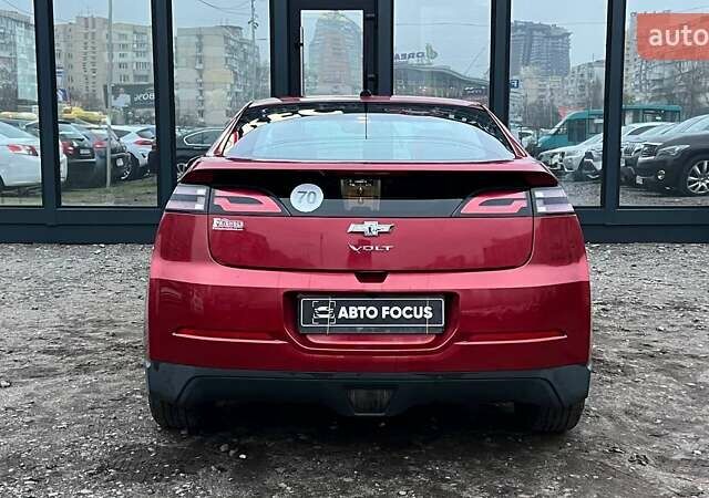 Красный Шевроле Вольт, объемом двигателя 1.4 л и пробегом 155 тыс. км за 9590 $, фото 4 на Automoto.ua