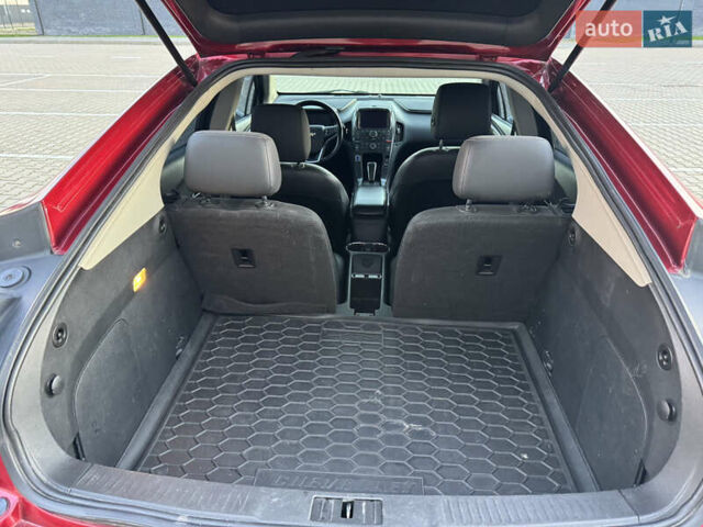 Червоний Шевроле Вольт, об'ємом двигуна 1.4 л та пробігом 130 тис. км за 8200 $, фото 38 на Automoto.ua