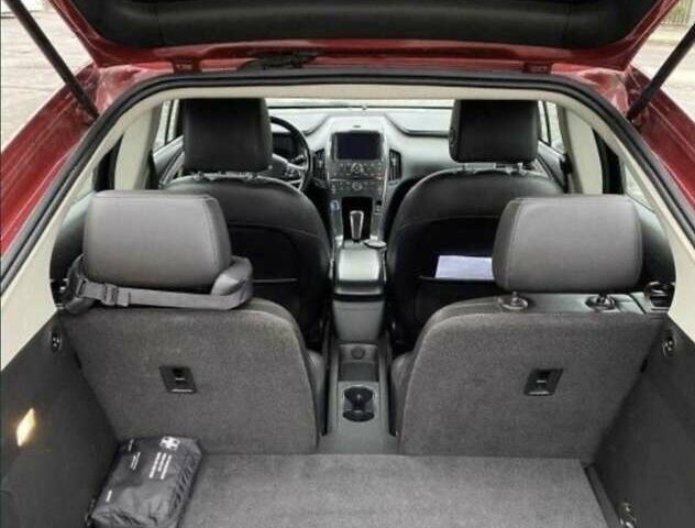 Красный Шевроле Вольт, объемом двигателя 1.4 л и пробегом 155 тыс. км за 10400 $, фото 9 на Automoto.ua