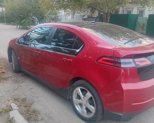 Шевроле Вольт 2012 в Днепре (Днепропетровске) на Automoto.ua Красный Шевроле Вольт, объемом двигателя 1.4 л и пробегом 206 тыс. км за 9000 $, фото 3 на Automoto.ua