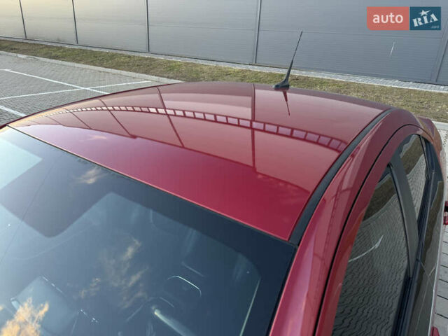 Червоний Шевроле Вольт, об'ємом двигуна 1.4 л та пробігом 130 тис. км за 8200 $, фото 21 на Automoto.ua