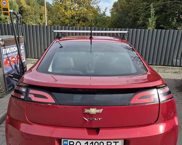 Красный Шевроле Вольт, объемом двигателя 1.4 л и пробегом 155 тыс. км за 10400 $, фото 5 на Automoto.ua
