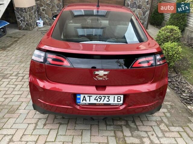 Шевроле Вольт 2013 в Ивано-Франковске на Automoto.ua Красный Шевроле Вольт, объемом двигателя 1.4 л и пробегом 124 тыс. км за 10450 $, фото 13 на Automoto.ua