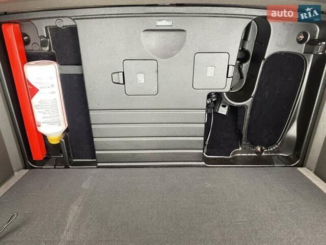 Красный Шевроле Вольт, объемом двигателя 1.4 л и пробегом 124 тыс. км за 9950 $, фото 24 на Automoto.ua