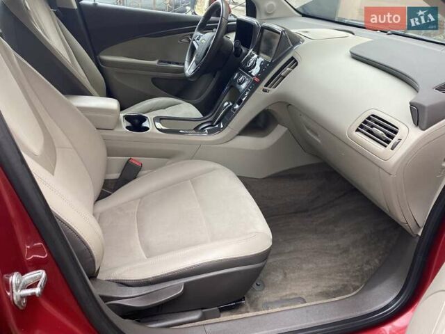 Красный Шевроле Вольт, объемом двигателя 1.4 л и пробегом 124 тыс. км за 9950 $, фото 29 на Automoto.ua