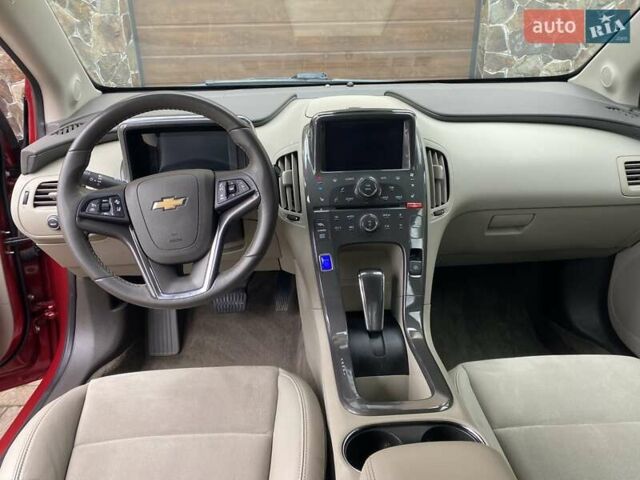 Красный Шевроле Вольт, объемом двигателя 1.4 л и пробегом 124 тыс. км за 9950 $, фото 20 на Automoto.ua