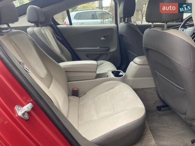 Красный Шевроле Вольт, объемом двигателя 1.4 л и пробегом 124 тыс. км за 9950 $, фото 26 на Automoto.ua