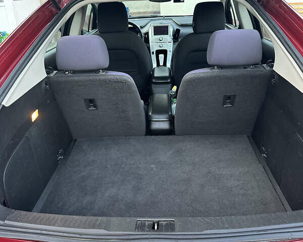 Червоний Шевроле Вольт, об'ємом двигуна 1.4 л та пробігом 204 тис. км за 10700 $, фото 6 на Automoto.ua