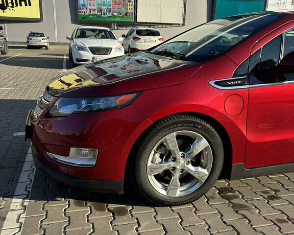 Шевроле Вольт 2013 в Одессе на Automoto.ua Красный Шевроле Вольт, объемом двигателя 1.4 л и пробегом 282 тыс. км за 10500 $, фото 5 на Automoto.ua