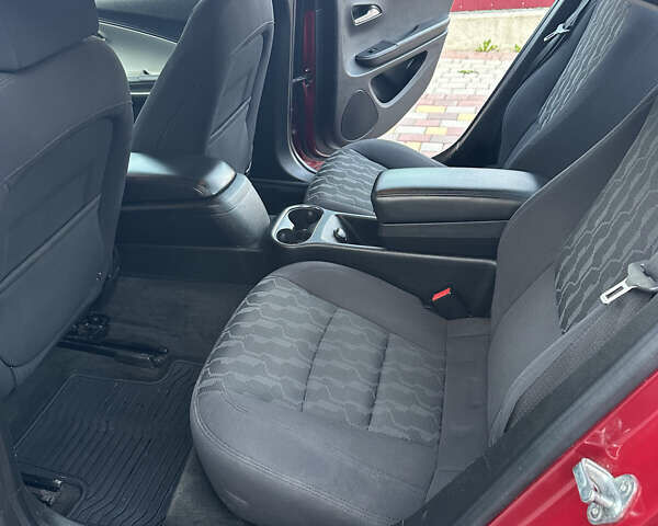 Червоний Шевроле Вольт, об'ємом двигуна 1.4 л та пробігом 204 тис. км за 10700 $, фото 9 на Automoto.ua