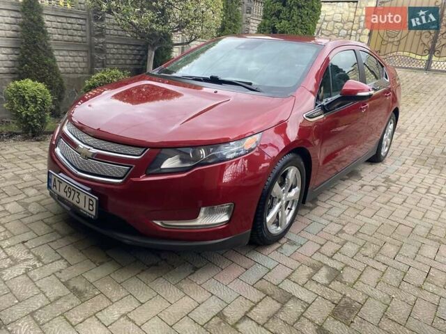 Красный Шевроле Вольт, объемом двигателя 1.4 л и пробегом 124 тыс. км за 9950 $, фото 1 на Automoto.ua