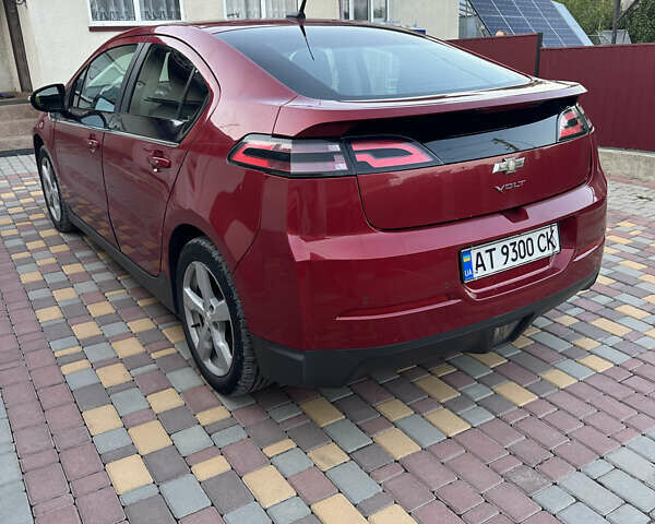 Червоний Шевроле Вольт, об'ємом двигуна 1.4 л та пробігом 204 тис. км за 10700 $, фото 3 на Automoto.ua