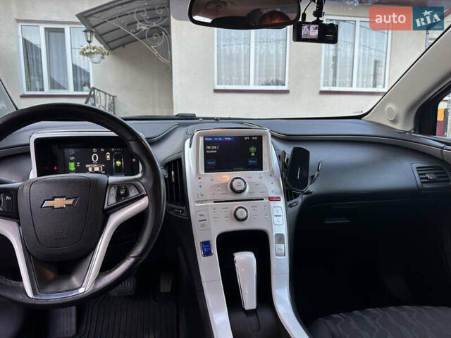 Червоний Шевроле Вольт, об'ємом двигуна 1.4 л та пробігом 204 тис. км за 10700 $, фото 4 на Automoto.ua
