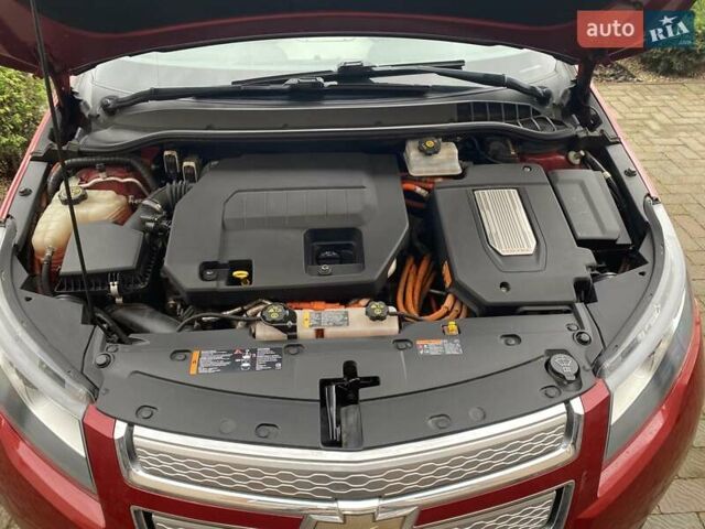 Красный Шевроле Вольт, объемом двигателя 1.4 л и пробегом 124 тыс. км за 9950 $, фото 38 на Automoto.ua