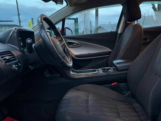 Красный Шевроле Вольт, объемом двигателя 1.4 л и пробегом 218 тыс. км за 9600 $, фото 7 на Automoto.ua