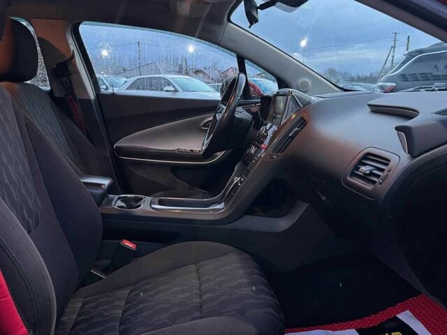 Красный Шевроле Вольт, объемом двигателя 1.4 л и пробегом 218 тыс. км за 9600 $, фото 19 на Automoto.ua