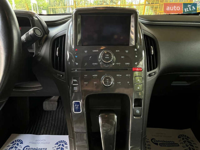 Красный Шевроле Вольт, объемом двигателя 1.4 л и пробегом 120 тыс. км за 11500 $, фото 17 на Automoto.ua